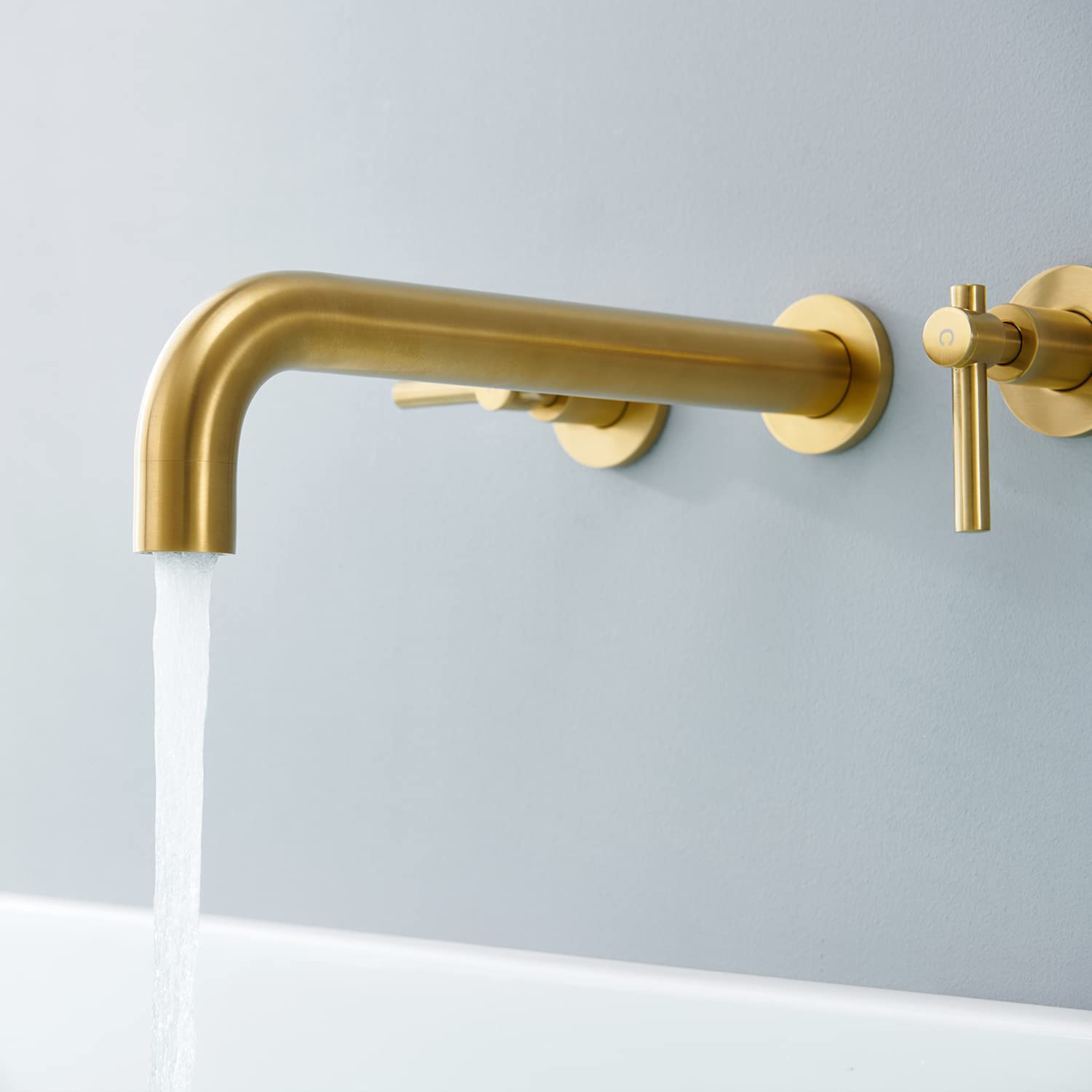 WOWOW 2 Handle Brass Brushed Gold Wall Mount Tub Faucet