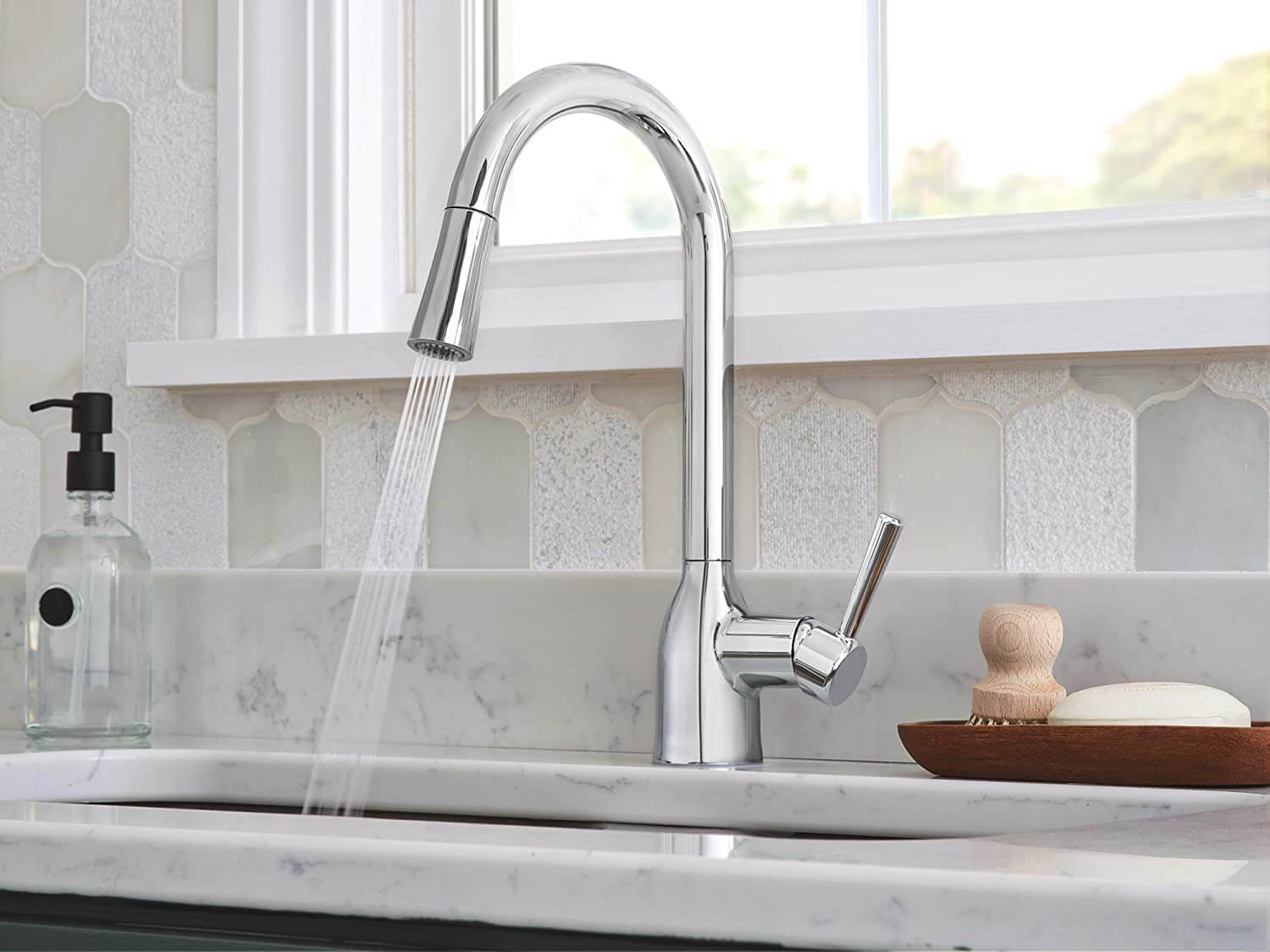 wowow-single-handle-high-arc-chrome-pull-down-kitchen-faucet (8)
